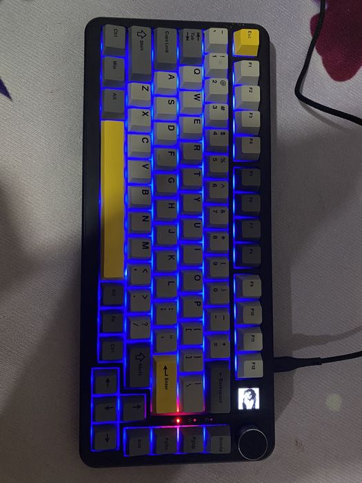 Продам игровую клавиатуру