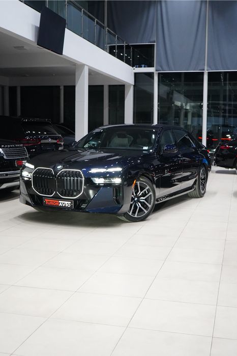 BMW 760 2025 — 2