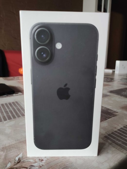 iPhone 16 Нов с включен Case и слушалки. Неразопаковани.