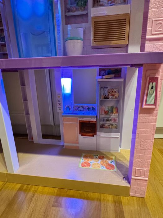 Set de joaca Barbie Dreamhouse - Casa de vis suprema