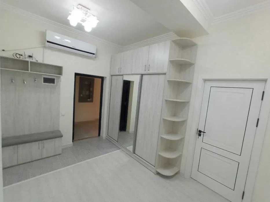 КВАРТИРА 2 мин от метро Новза  5-квартал 2 комн 441*