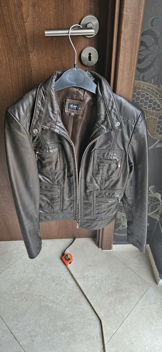 Яке,естествена кожа,тъмно кафяво