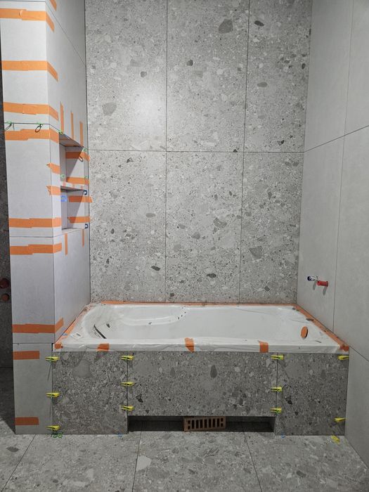 Плиточник, кафельщик