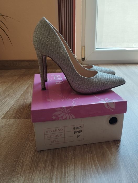 Официални обувки