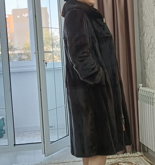 Продам натуральную норковую шубу