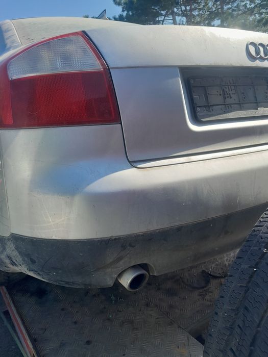 Продавам ауди а4 бензин на части