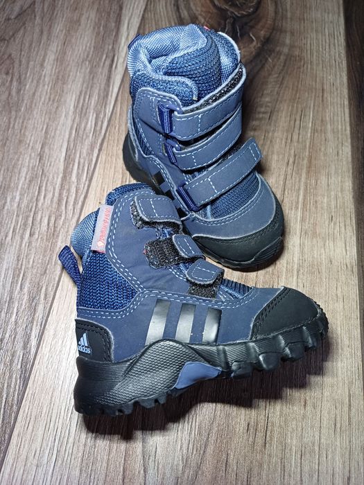 Ghetuțe adidas marimea 18