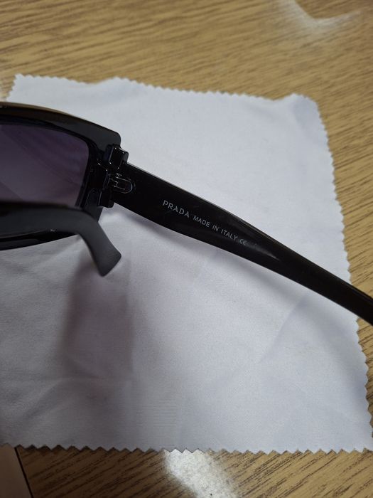Prada слънчеви очила