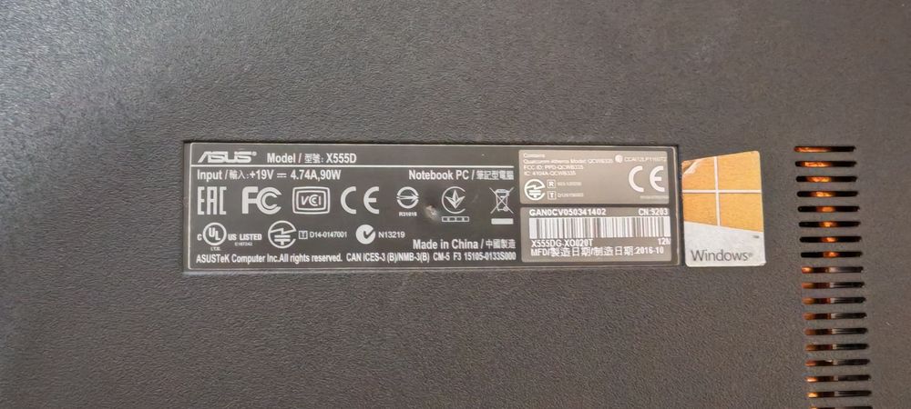 Ноутбук ASUS x555d