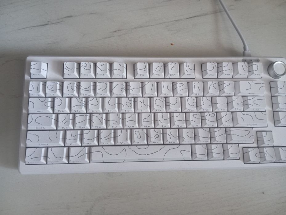 продам клавиатуру