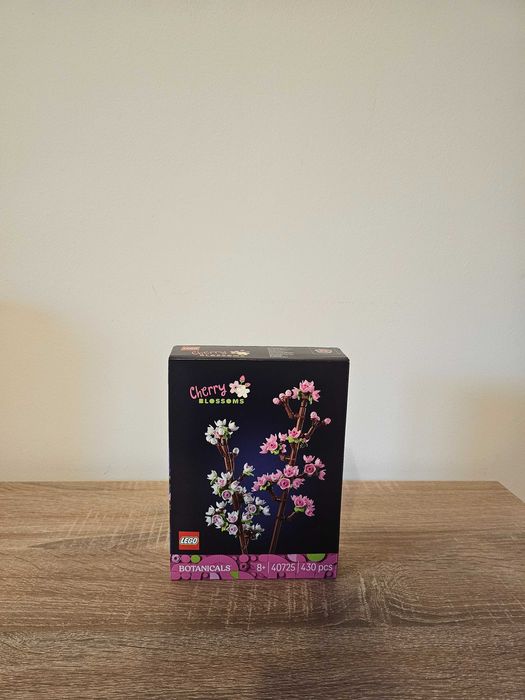 Vand LEGO Botanicals 10347 nou, sigilat și 10343