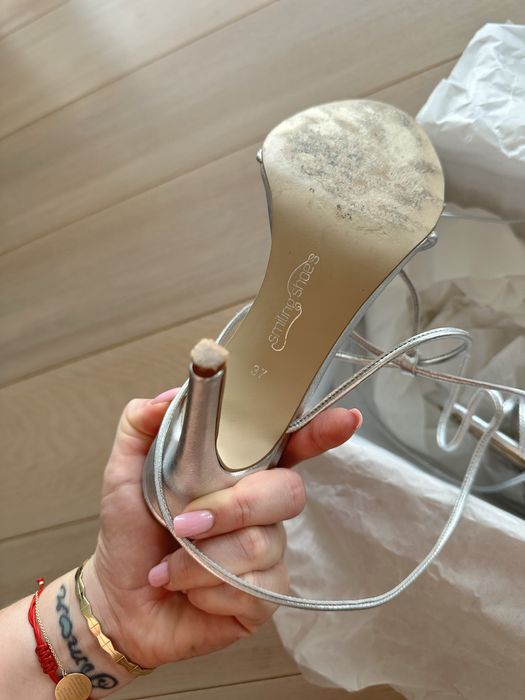 Sandale piele argintii, smiling shoes