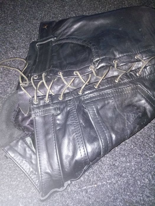 Pantaloni piele dama