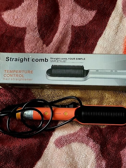 Отличный, новый утюжок- сушилка, 2/1, дешево, импортный