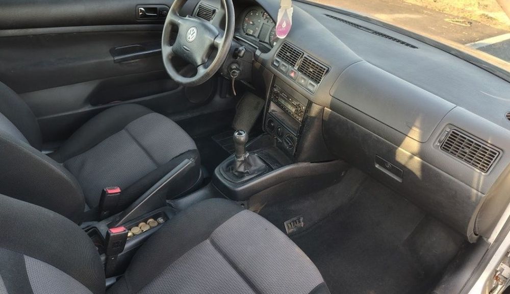 VOLKSWAGEN Golf 2001 — imagine 5