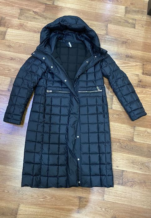 Зимнее пальто в отличном состоянии фирмы Chiago.