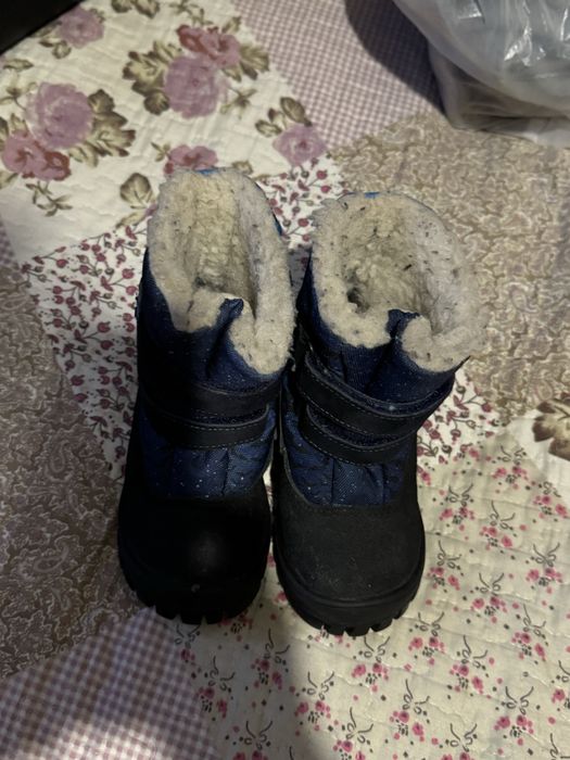 Обувь детская в отличном состоянии