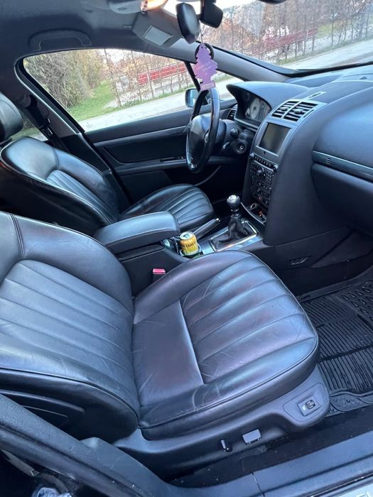 Peugeot 407  vand schimb !