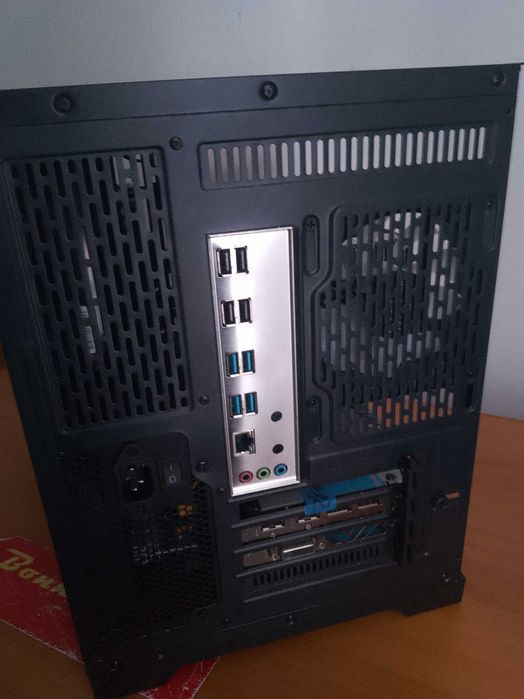Pc gaming nou perfect merg toate jocurile !!