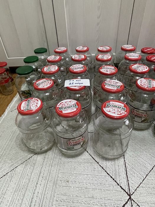 Стеклянные банки 2- х литровые