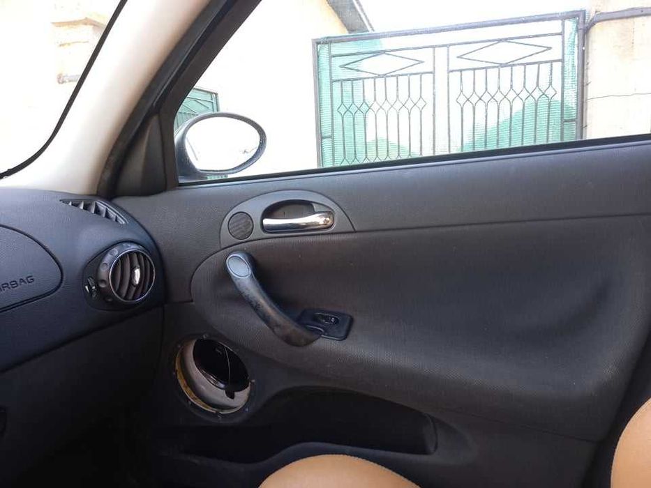 Алфа Ромео 147 - на части гр. Плевен 9-ти квартал • OLX.bg