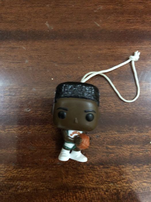 Игрушка киндер игрушка