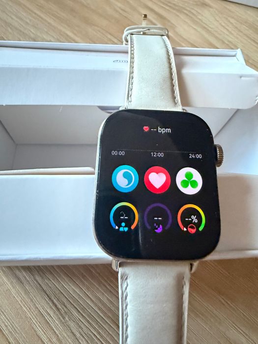 Смарт часовник Huawiei Watch Fit 3