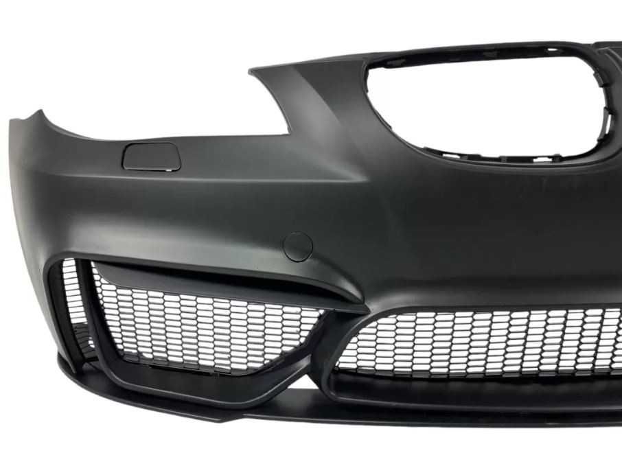 Предна М4 броня за БМВ BMW E60 / E61 2003г-2010г със или без халогени