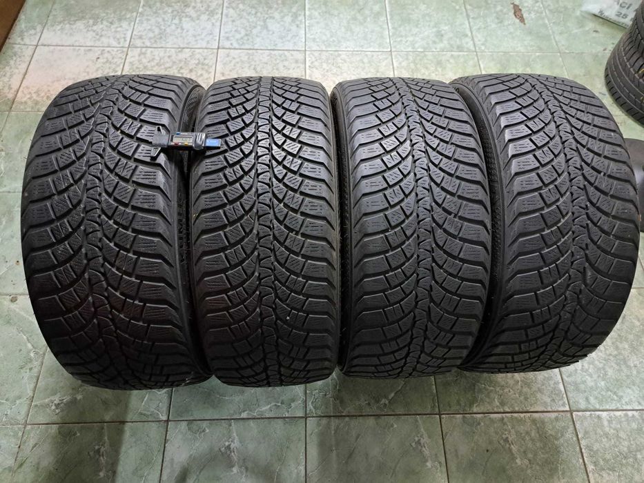 4 anvelope 235/40 R19 Khumo