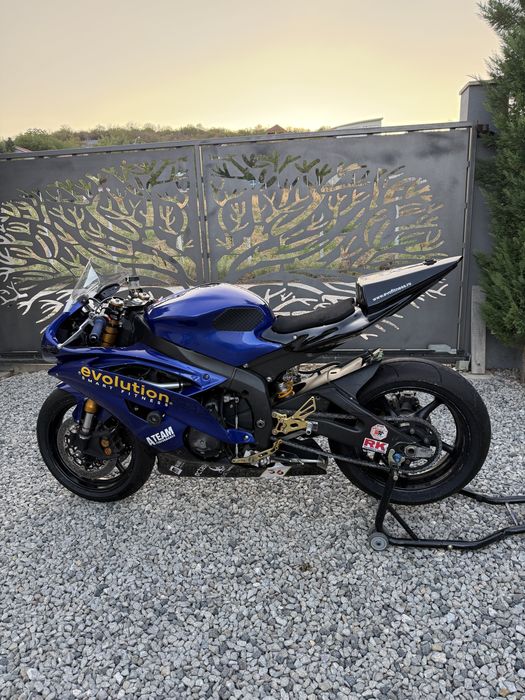 Yamaha R6 2011 , pregatita pentru circuit