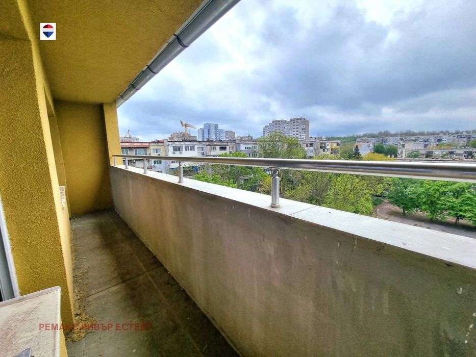 Продава се Тристаен апартамент в Русе, Здравец Изток - 80 кв.м за 498 €/кв.м - Снимка #10