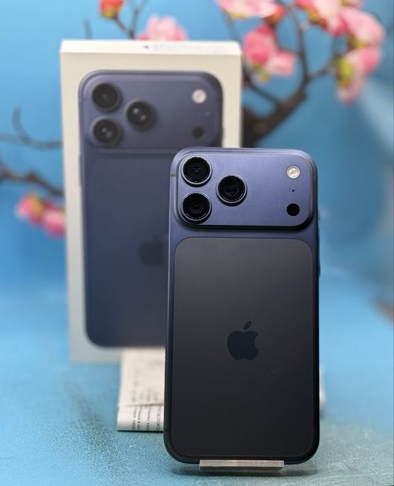 ГАРАНЦИОНЕН!!! Apple iPhone 17 Pro Max, 512GB, 5G, Deep Blue