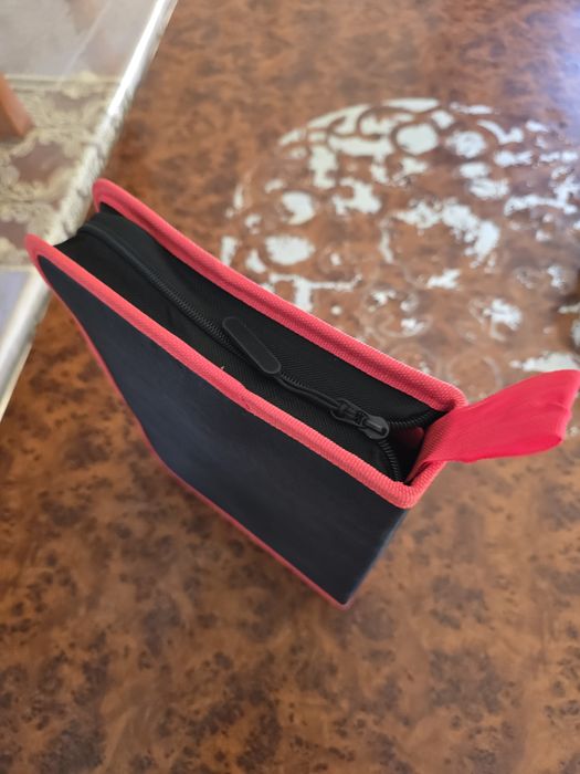 Nabor maxsus ish qurollari sotiladi