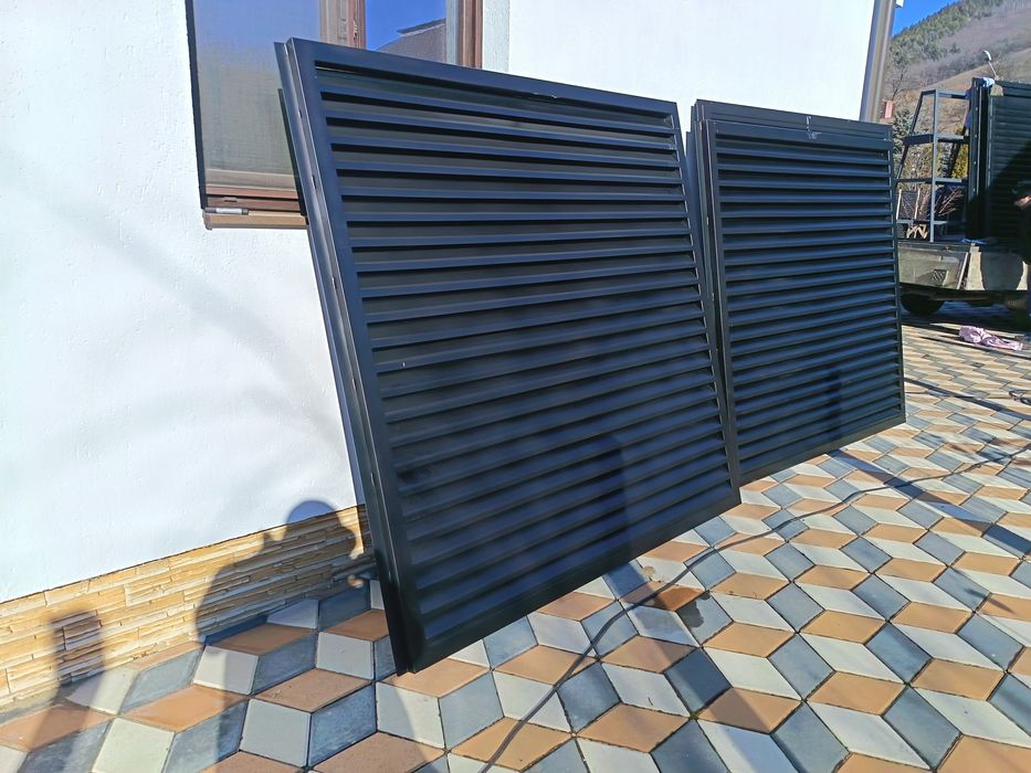 Mobilier stradal/ coșuri de gunoi