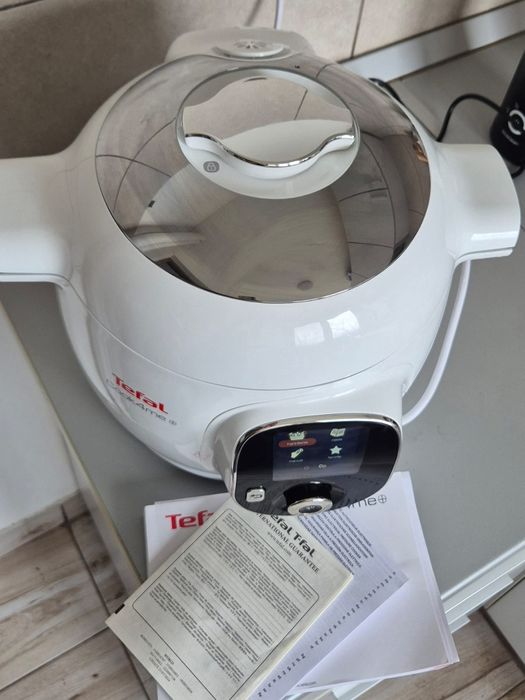Multicooker inteligent cu gatire sub presiune Tefal Cook4Me+ CY851130