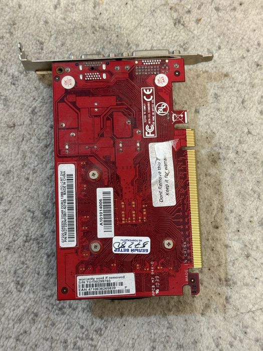 видеокарта GeForce GT 220 1GB