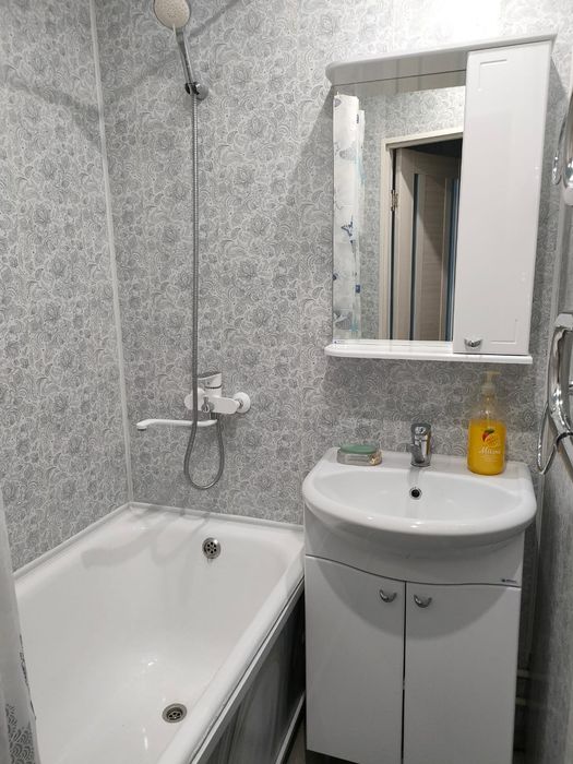 Продам  квартиру 4 мкр.4 дом