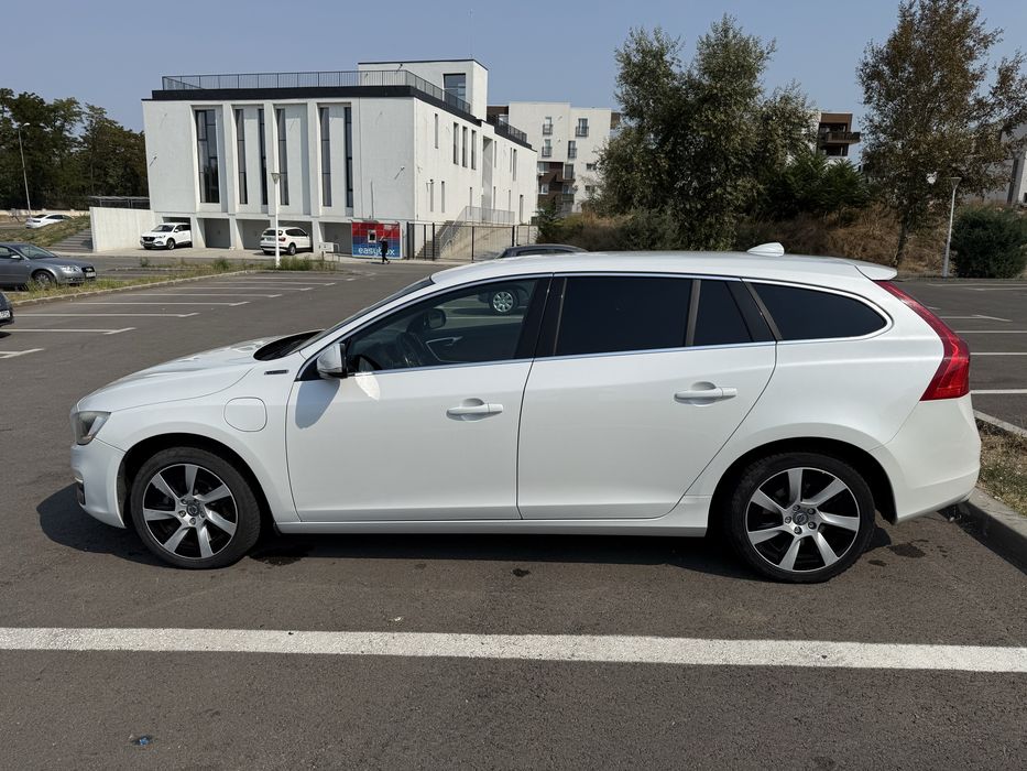 Vand Volvo V 60 hybrid 2014