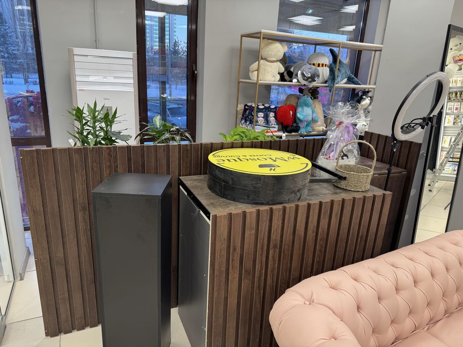 Мебель, стол, стойка.