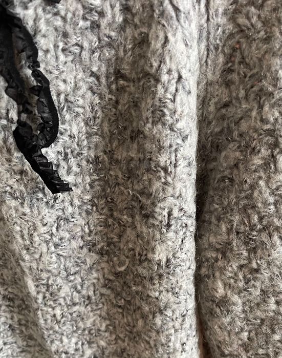 Bluză tricotată manual din mohair nuanțe gri