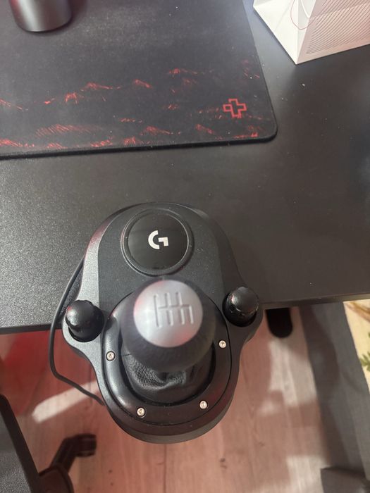 Volan logitech g923 + schimbator