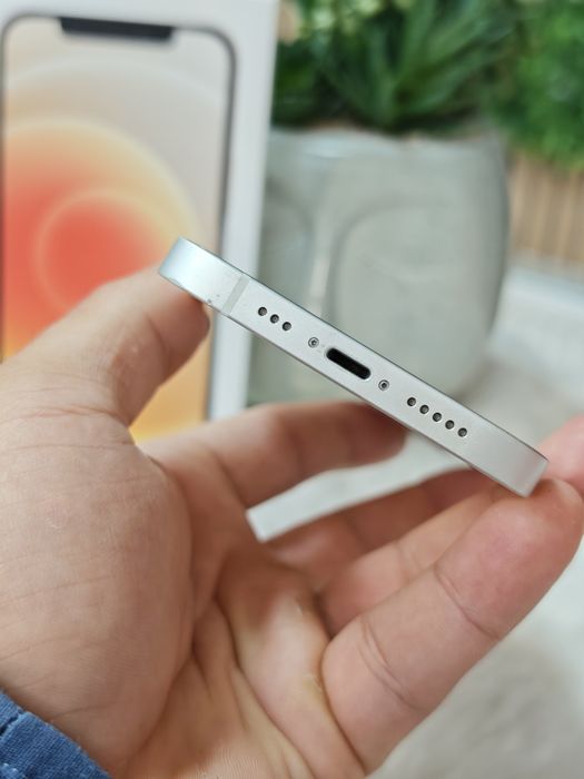 iPhone 12 64 GB alb