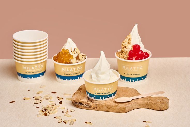 Бумажный стакан для мороженое