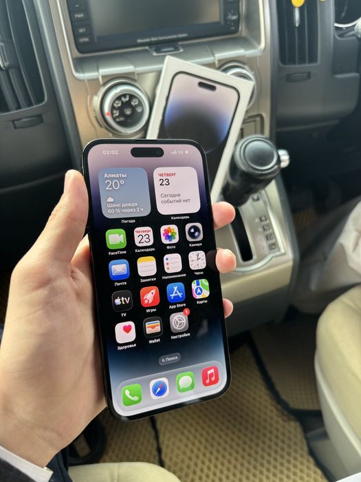 Продам айфон 14 про макс