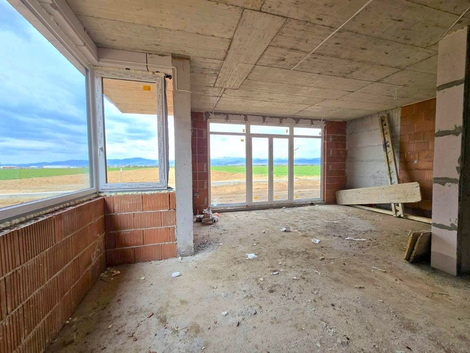 Продава се Къща в София, Студентски град - 180 кв.м за 1278 €/кв.м - Снимка #3