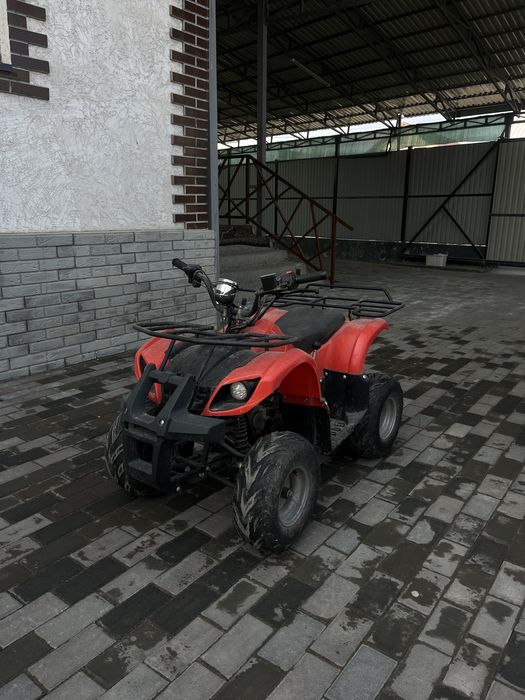 Продам детский квадроцикл 125 куб