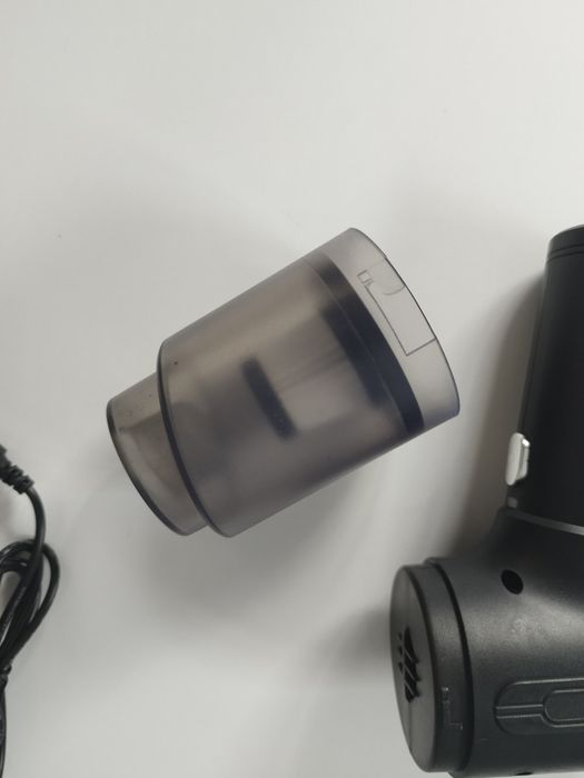 Мини прахосмукачка за автомобил / дома / офиса - безплатна доставка