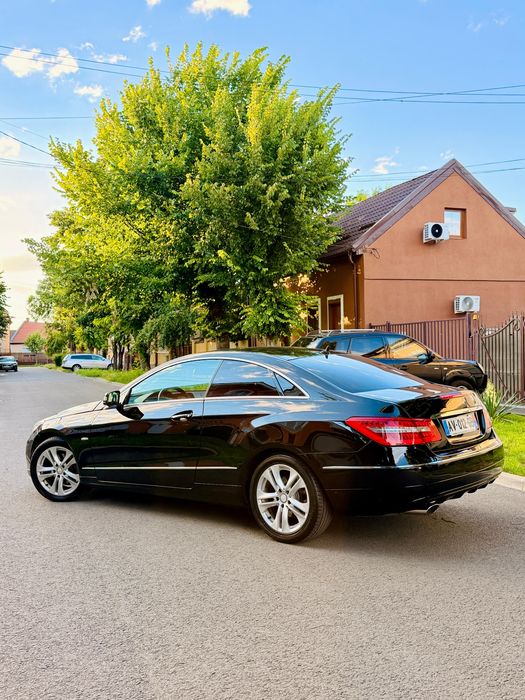 Mercedec Clasa E 200 Coupe
