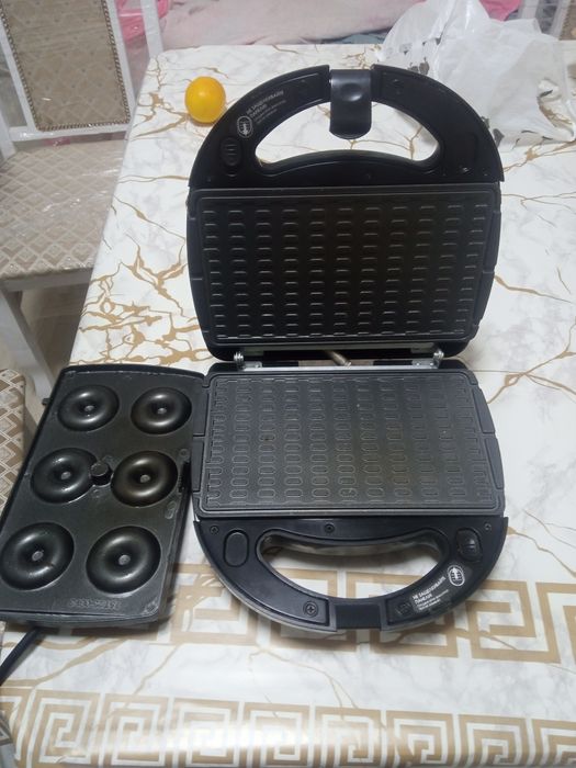 Мультипекарь. Сэндвичницы и вафельницы