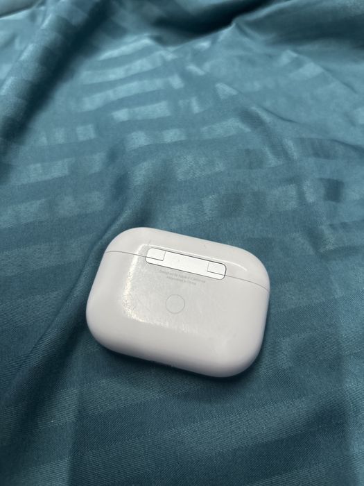 Airpods pro 1 поколения